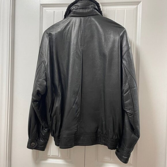 Vintage 1980s Rue Royale Leather Jacket w/ Fleece Collar – L - Picture 5 of 14
